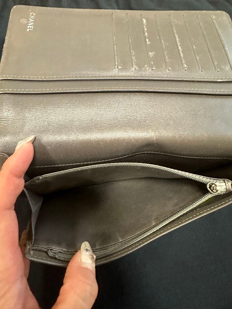 CHANEL フラワーエンボス 長財布 ピンク