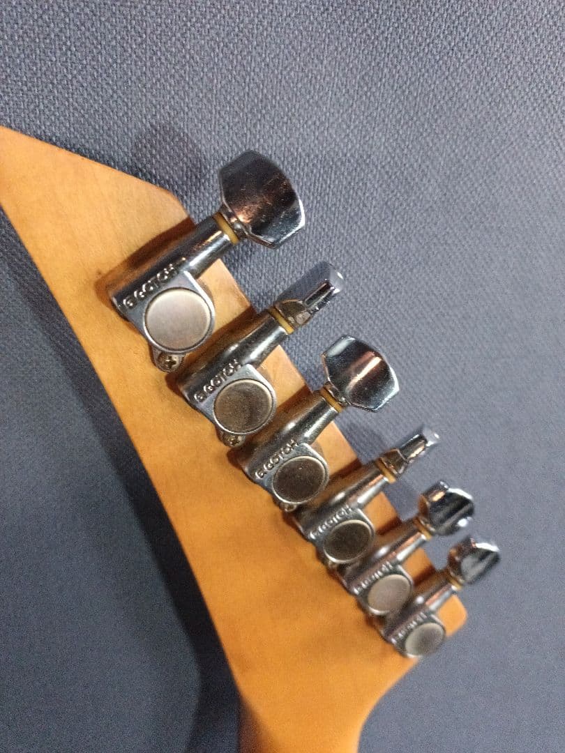 Rz FERNANDES リミテッドエディション テレキャスタータイプ