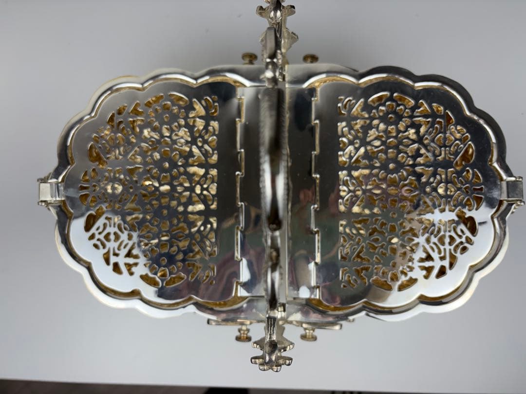 H*2様 アンティーク　シルバープレート　ビスケットウォーマー お菓子入れ