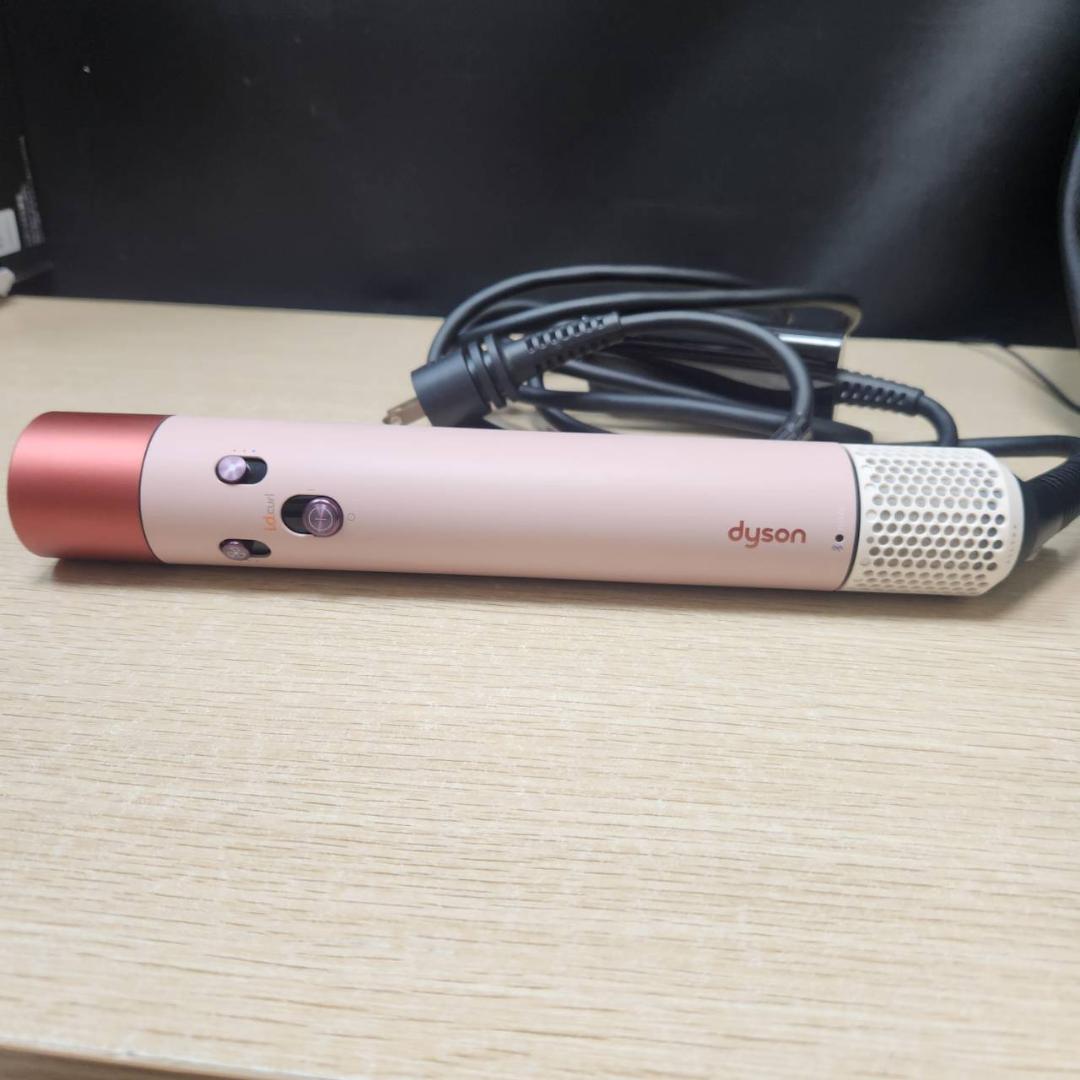 ★美品　ダイソン　マルチスタイラー　HS08　ドライヤー