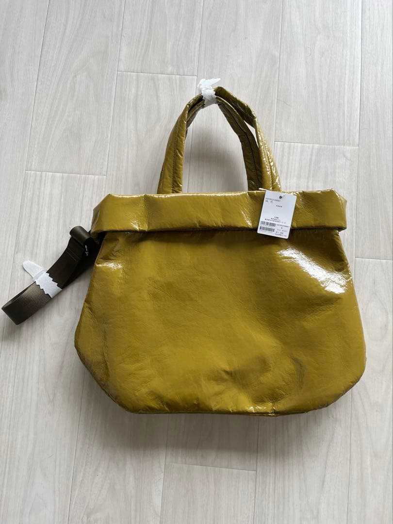 ear PAPILLONNER パテントート