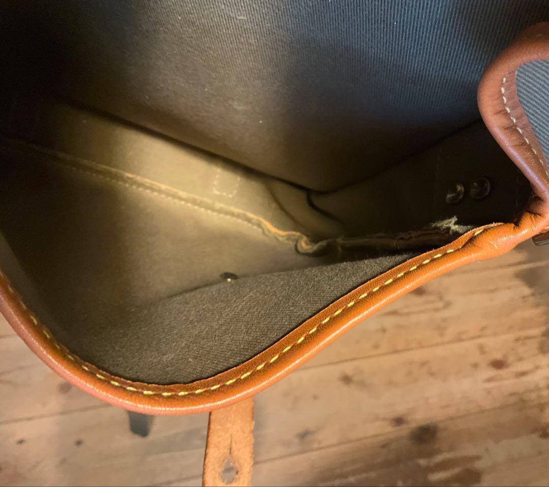 ブレリーオリーブグリーン キャンバス ショルダーバッグ