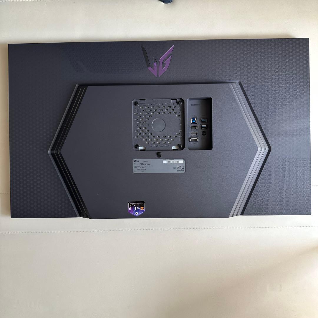 LG 32GQ950-B 31.5\" 4K UHD 144Hz モニター