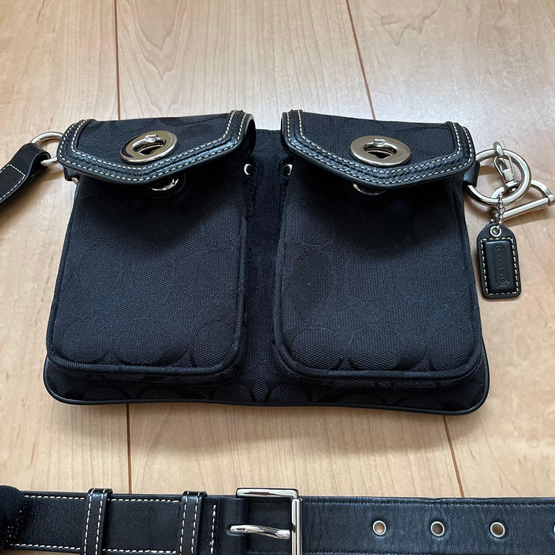 coachウエストバッグ