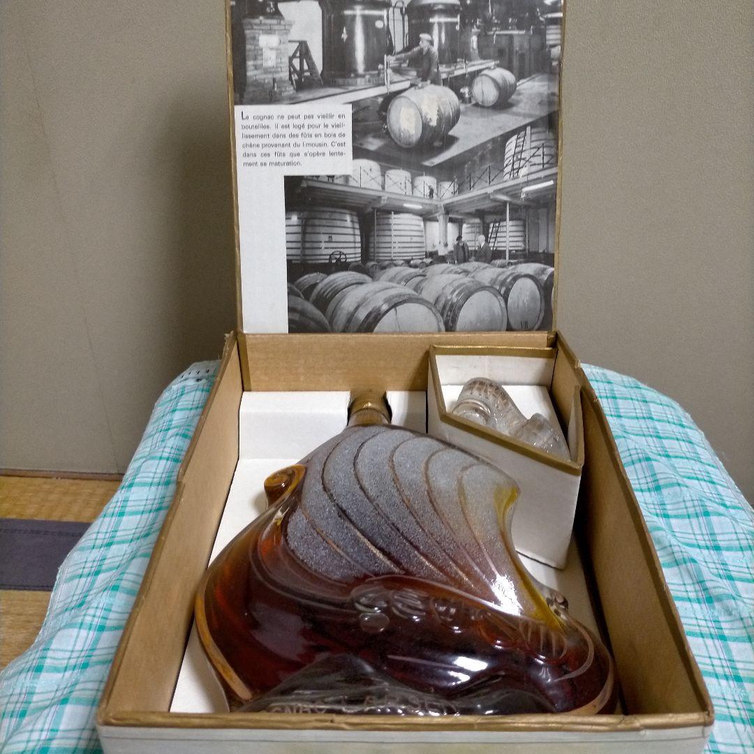 置物 INVINCIBLE COGNAC LARSEN S.A.