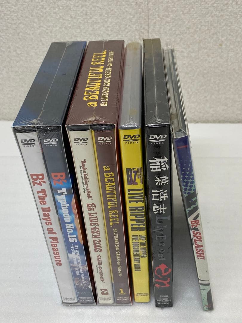 3-2820 B'zの人気ライブDVDコレクション