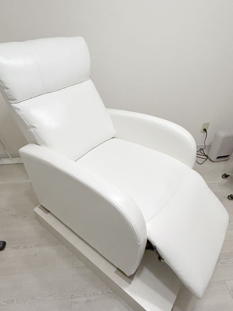 R*売様 【美品】傷なし！★リクライニングチェア★ フルフラット★着払い★
