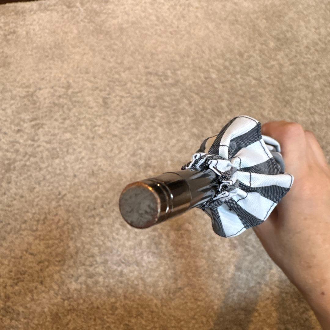 サンバリア100 日傘 ストライプ Mサイズ 長傘 白黒 モノトーン