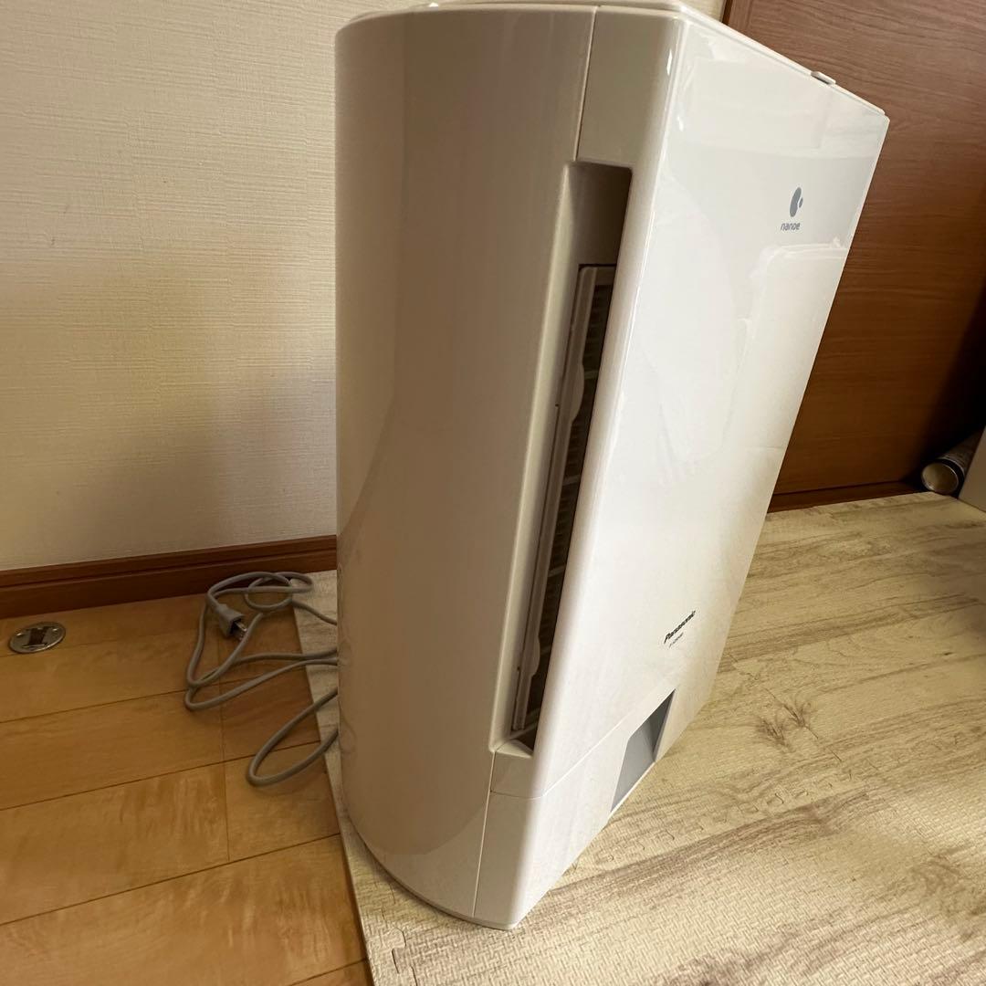 パナソニック 衣類乾燥除湿機 ナノイー F-YZRX80