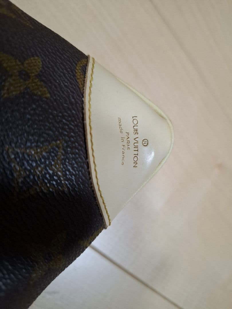 値下!! レア物　ルイ・ヴィトン モノグラム クッション カバー