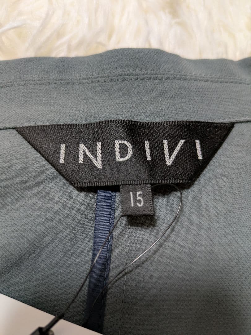 ✨新品タグ付き✨　インディヴィ　テーラード　大きいサイズ　UVカット　サイズ15
