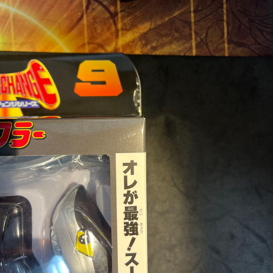 新品未開封箱美品 BANDAI　スーパーチェンジシリーズシャークラー
