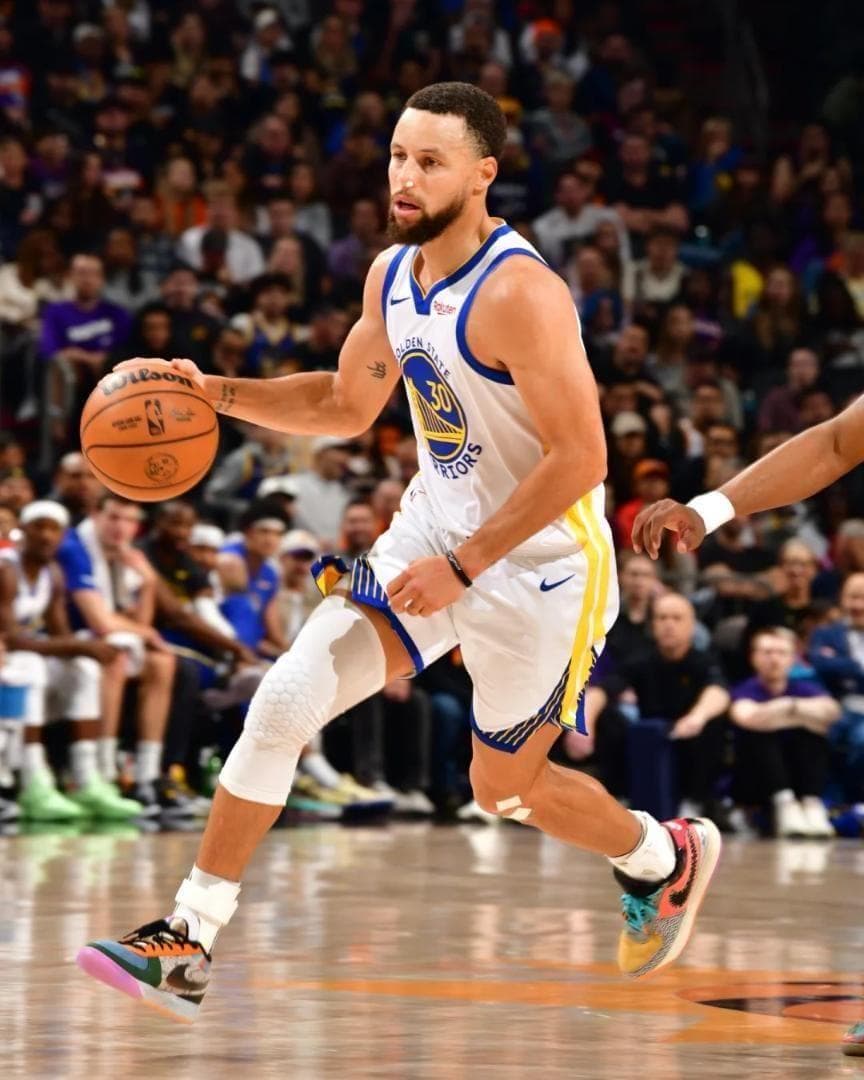 GU　Nike Book 1 What The US8.5