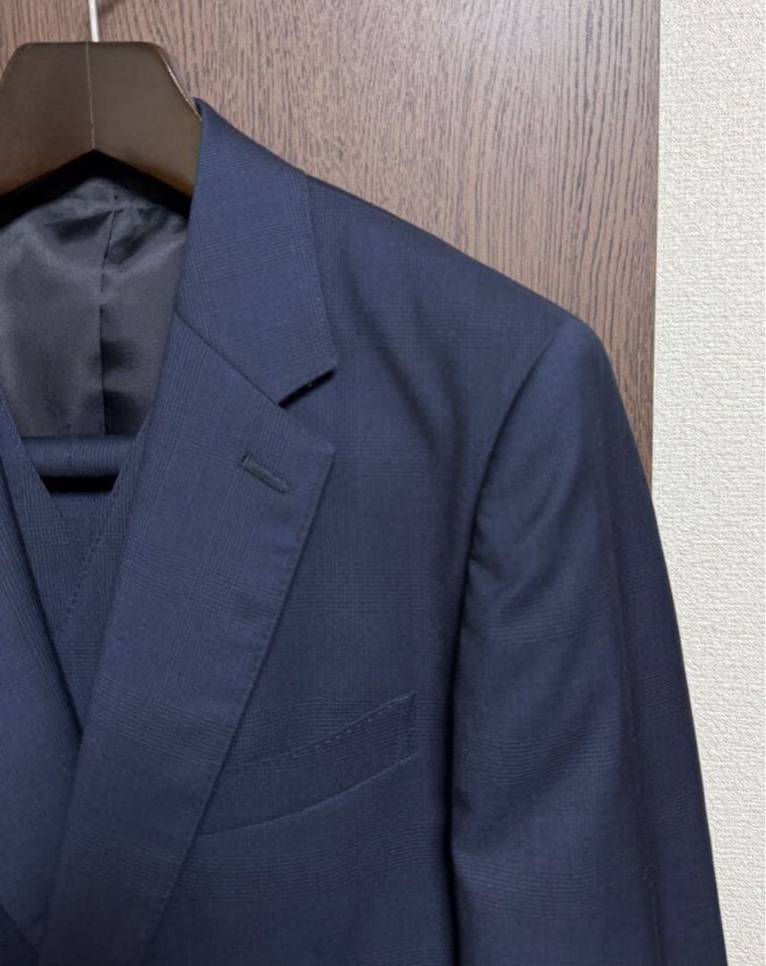 A6新品未使用！イタリアREDAウール100%3ピーススーツ！ネイビー！極小訳！