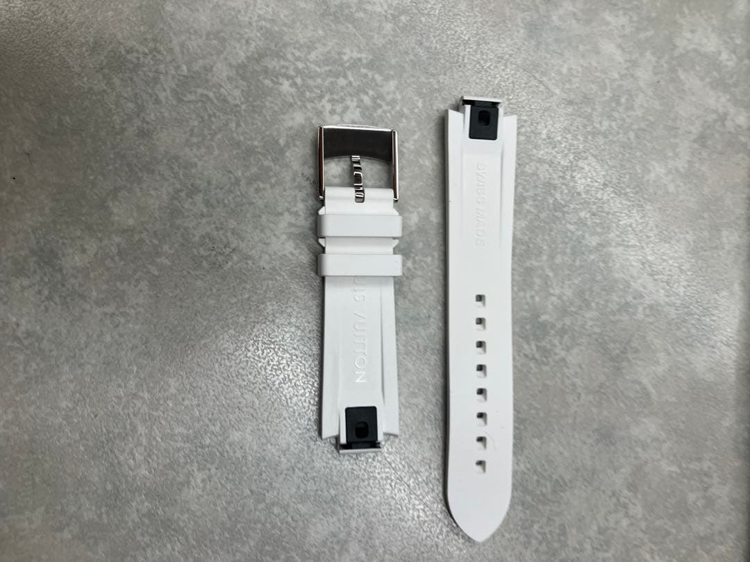 LOUIS VUITTON ホワイトラバーベルト