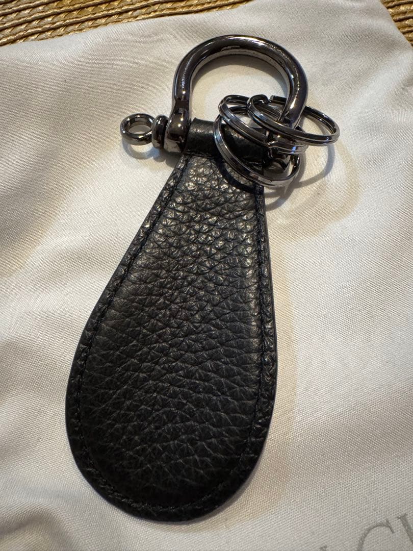 JIMMY CHOO ブラック レザー キーホルダー