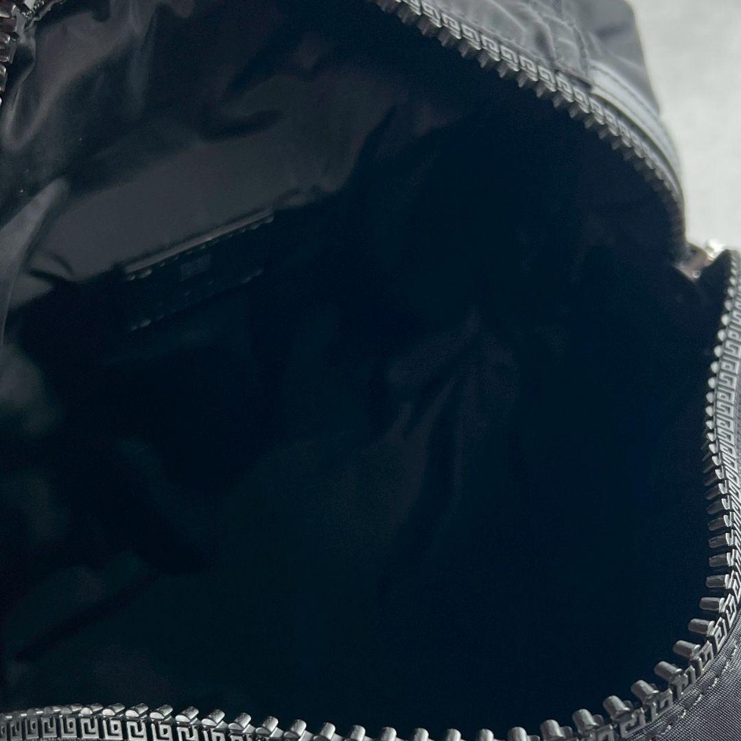 現行未使用級！GIVENCHY ジバンシー パンドラS ナイロンショルダーバッグ