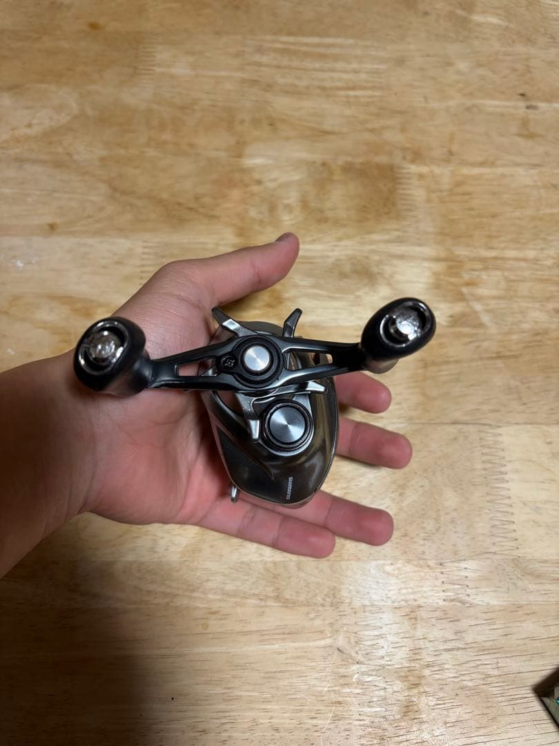 シマノ　ベイトリール　bantam 左ハンドル