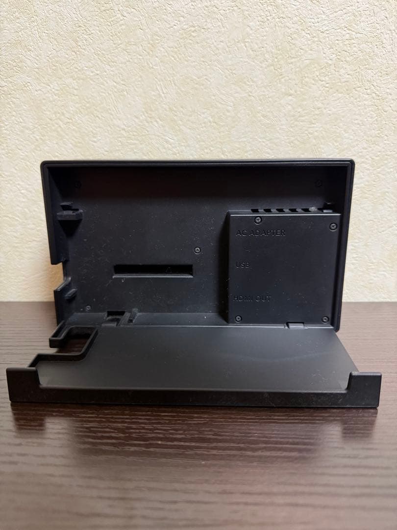 Nintendo Switch 本体 付属品完備 （箱無し）