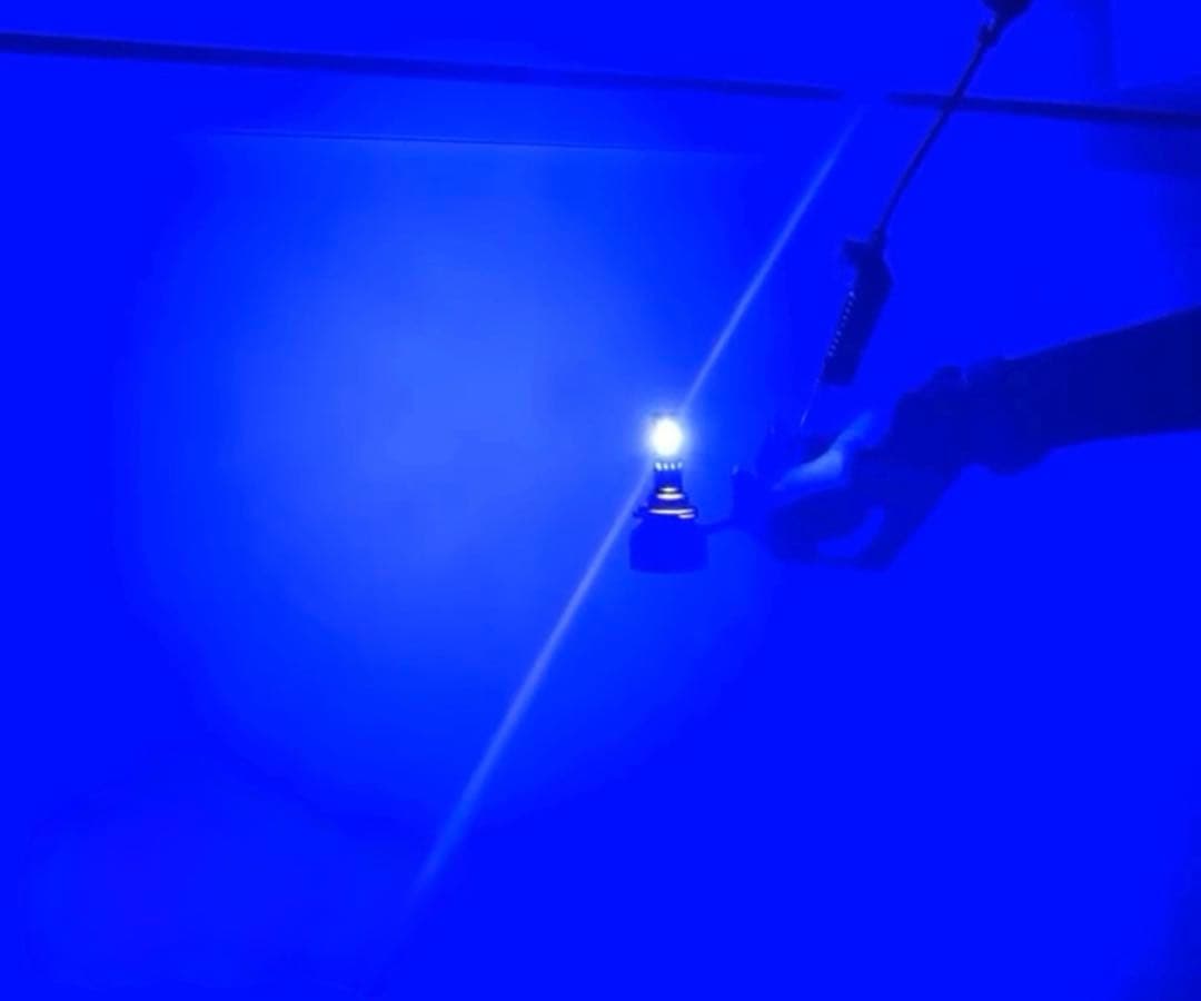 30000lm!H8/H11/H16ディープブルー フォグランプ!当店限定色！
