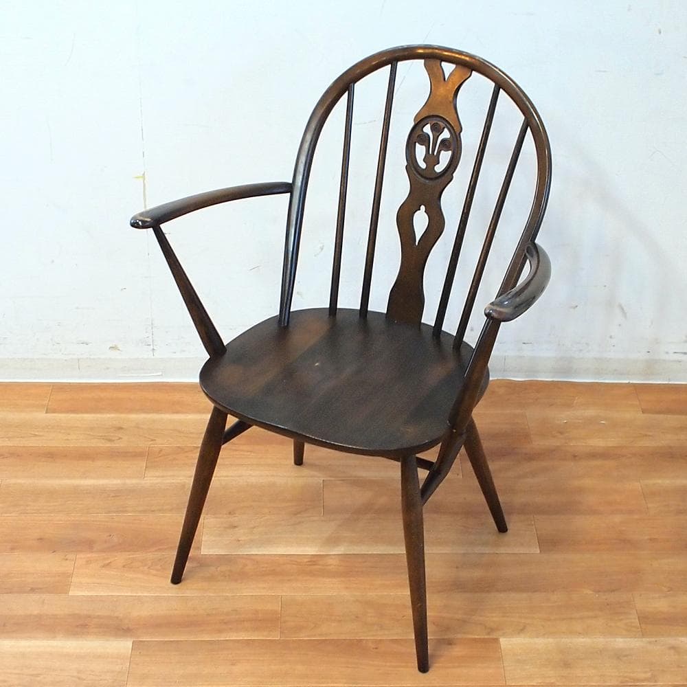 イギリスビンテージ アーコール/ercol エルム材 シスルバック アームチェア