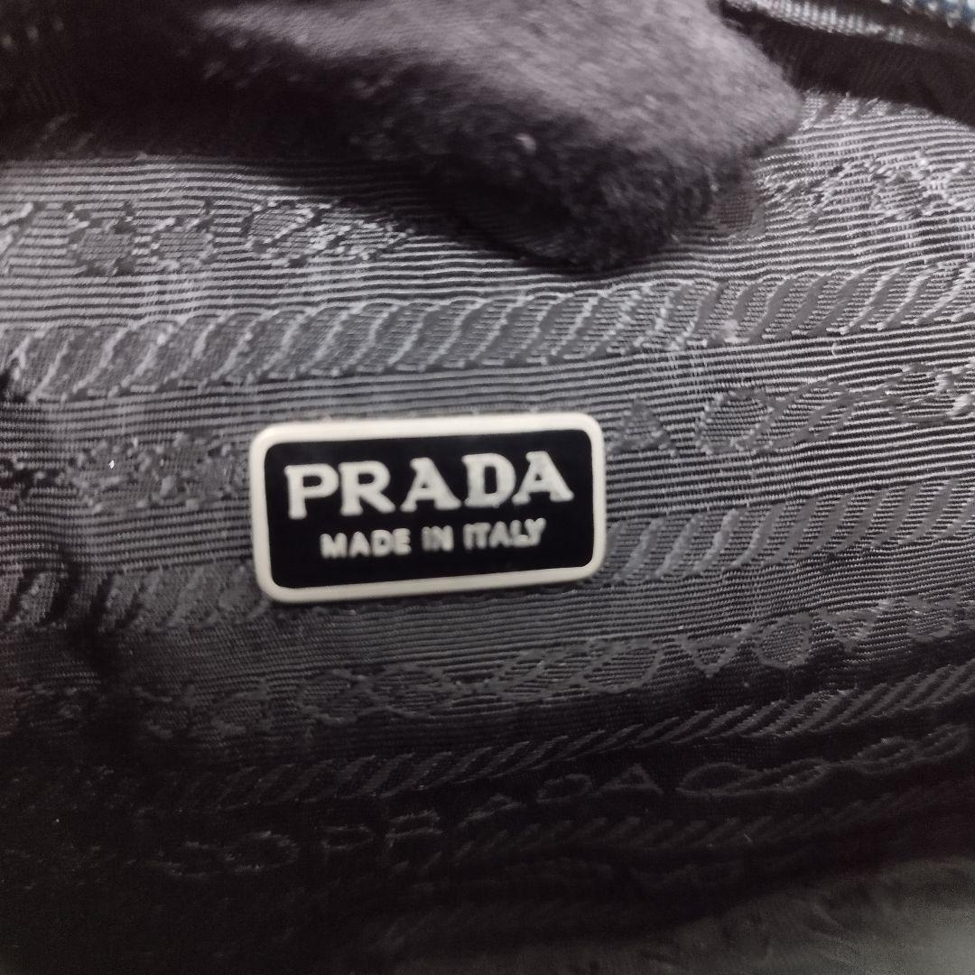 美品☆　プラダ　アーカイブ　ファー　ウエストポーチ　ボディバッグ　ロゴプレート