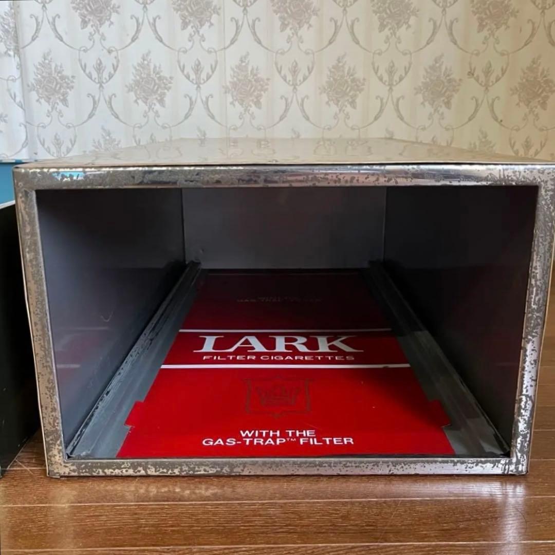 【アンティーク】① 昭和レトロ レトロポップ ブリキ 衣装ケース 収納ボックス