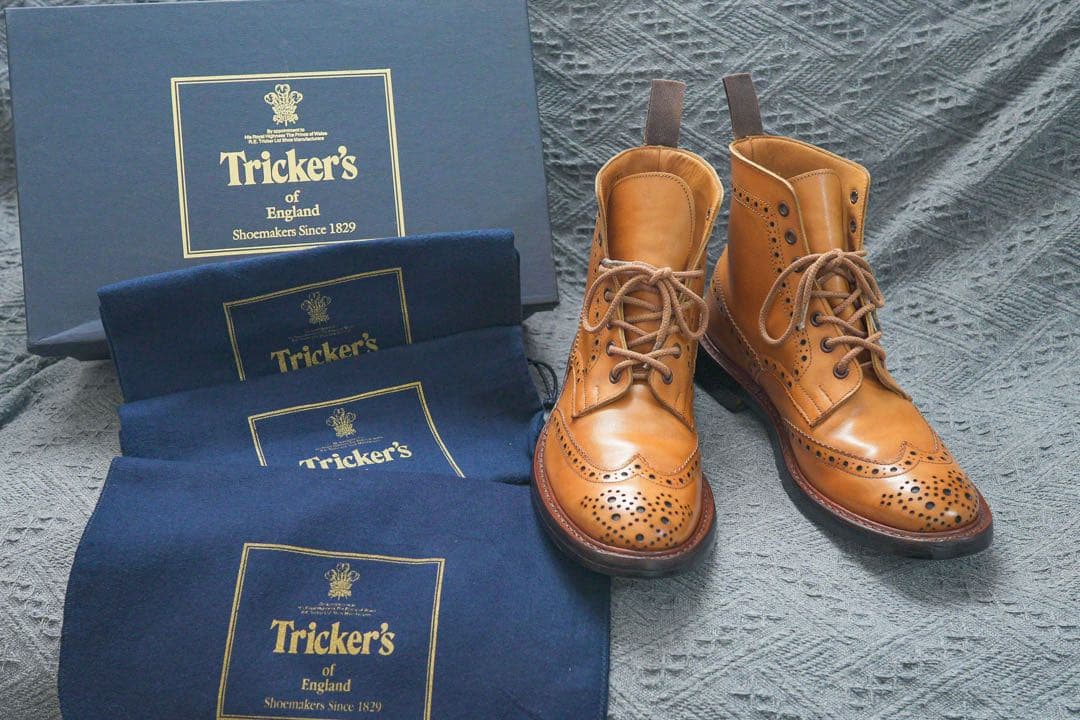 ★清潔&極艶　トリッカーズ　カントリーブーツ　8ハーフ★