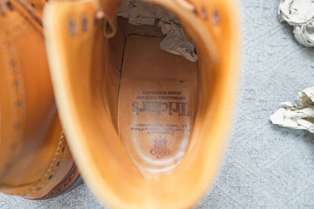 ★清潔&極艶　トリッカーズ　カントリーブーツ　8ハーフ★