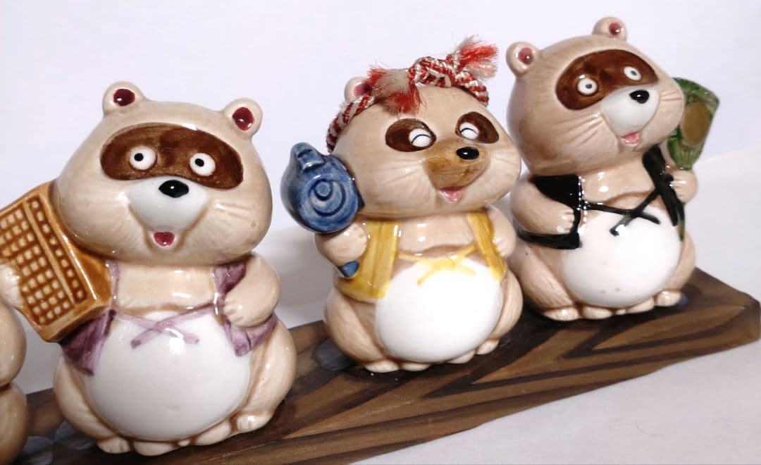 七福神たぬき ■ 七匹のたぬき 陶器製 置物 狸 昭和レトロ 日本 和風 伝統