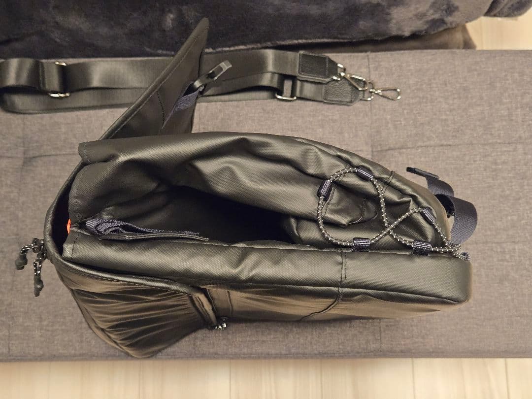 【美品】トポロジー Messenger Sacoche Large