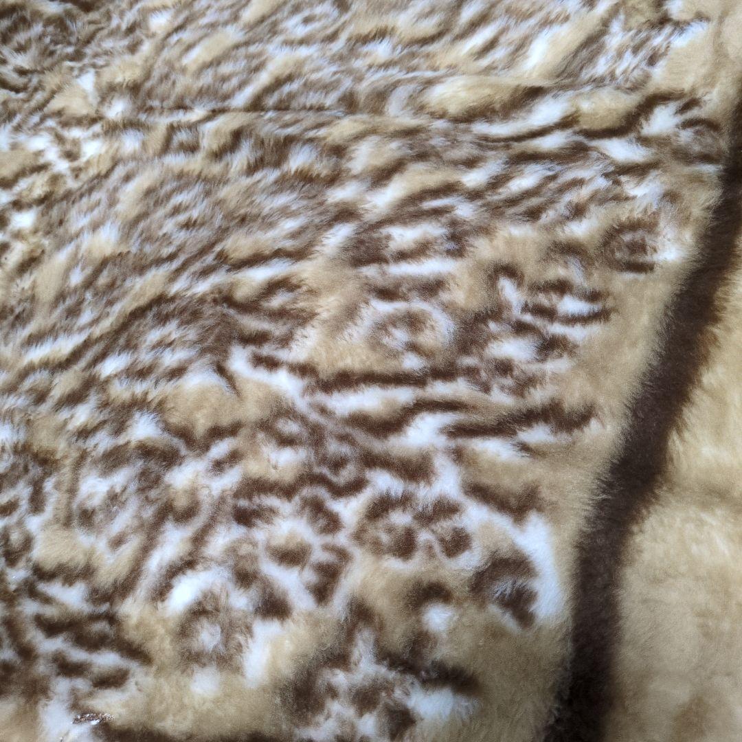 イヴ•サンローラン ニューマイヤー毛布 2枚組【未使用】