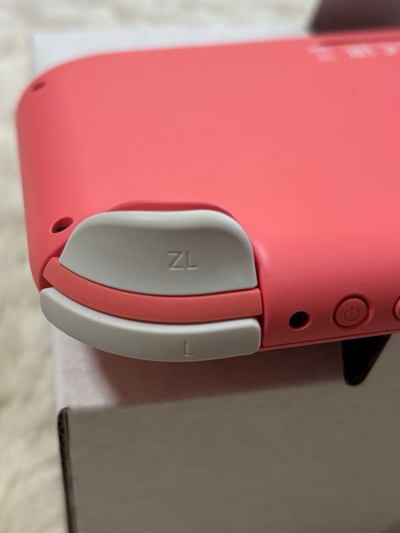 美品Nintendo Switch Lite ピンク 本体&ケース付き