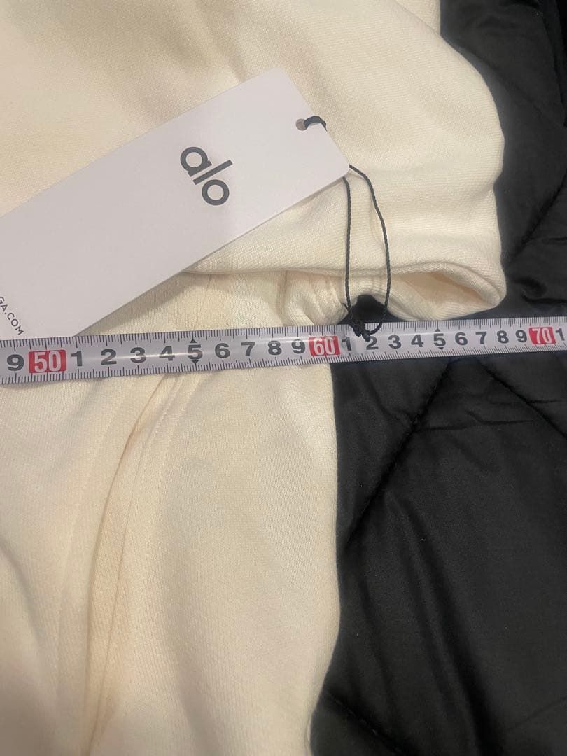 aloモックネックプルオーバーHazy Mock Neck Pullover