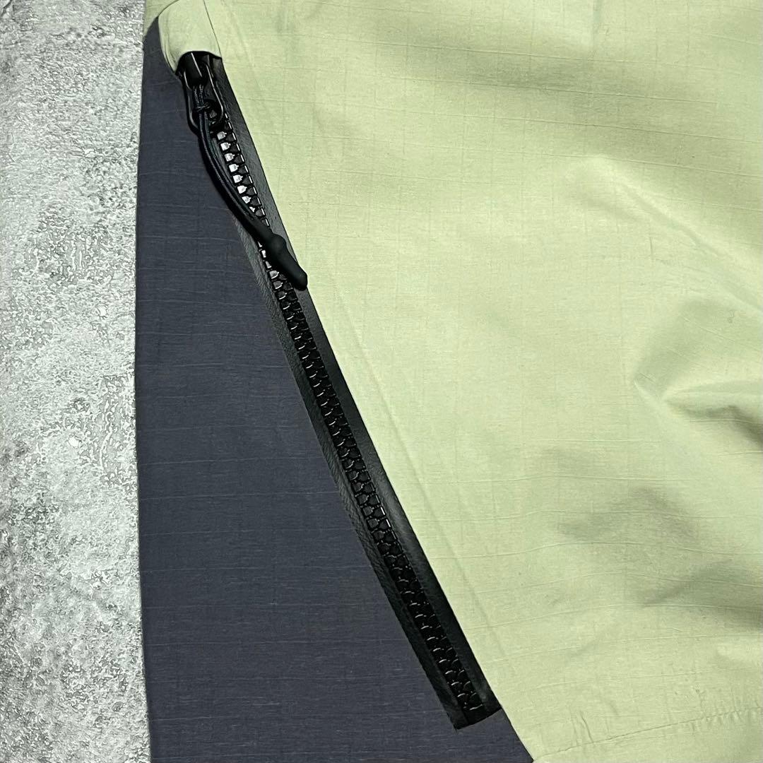 ARMADA EMMONS 3L BIB Macha 新品未使用品　Mサイズ.