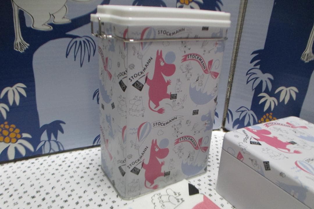 Moomin ストックマン 150周年限定 TIN 缶 & ティータオル セット