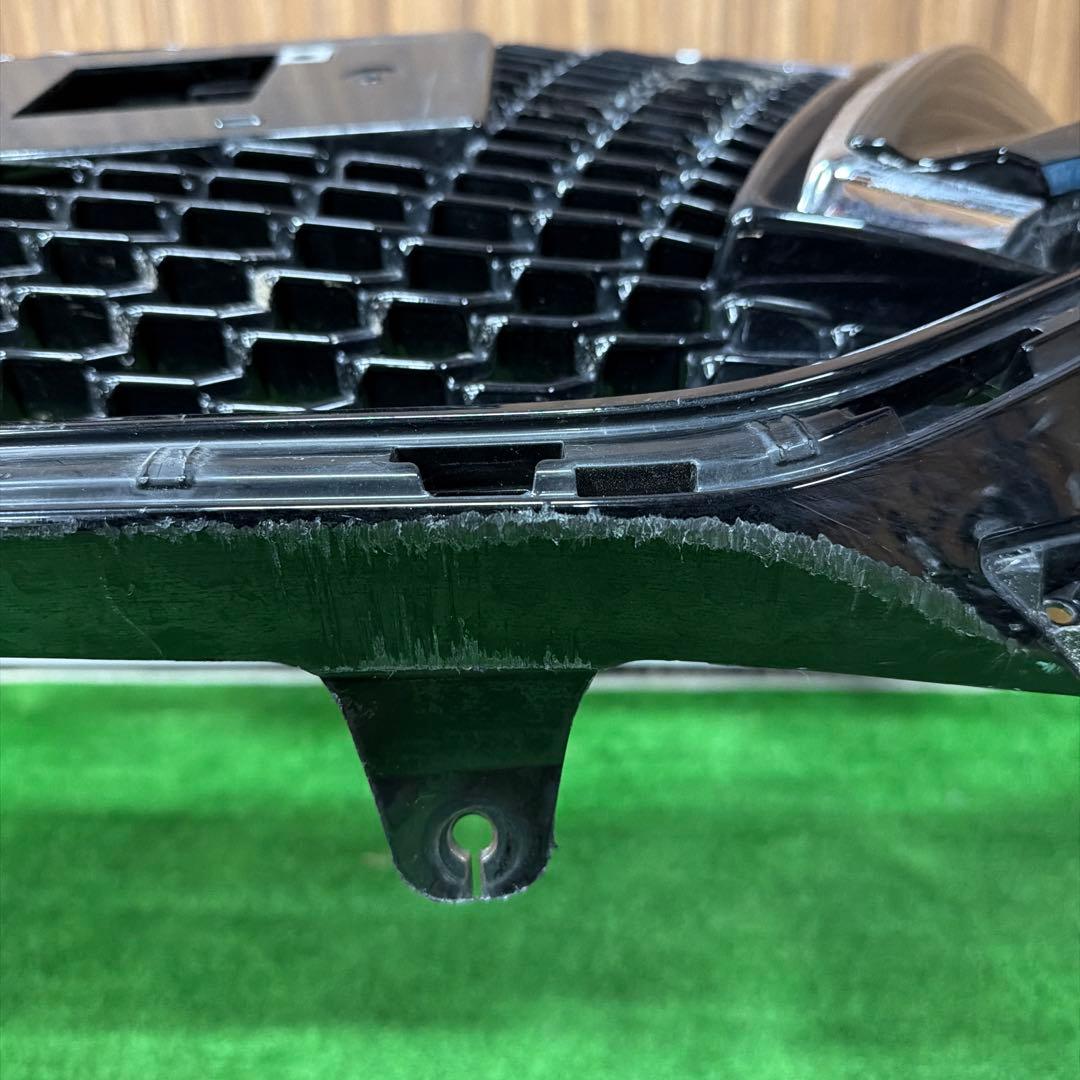 トヨタ　クラウン　ARS220 フロントバンパー　52119-30N30 (2)