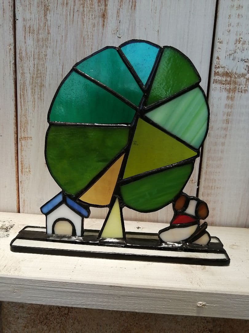 緑の木とワンちゃん2