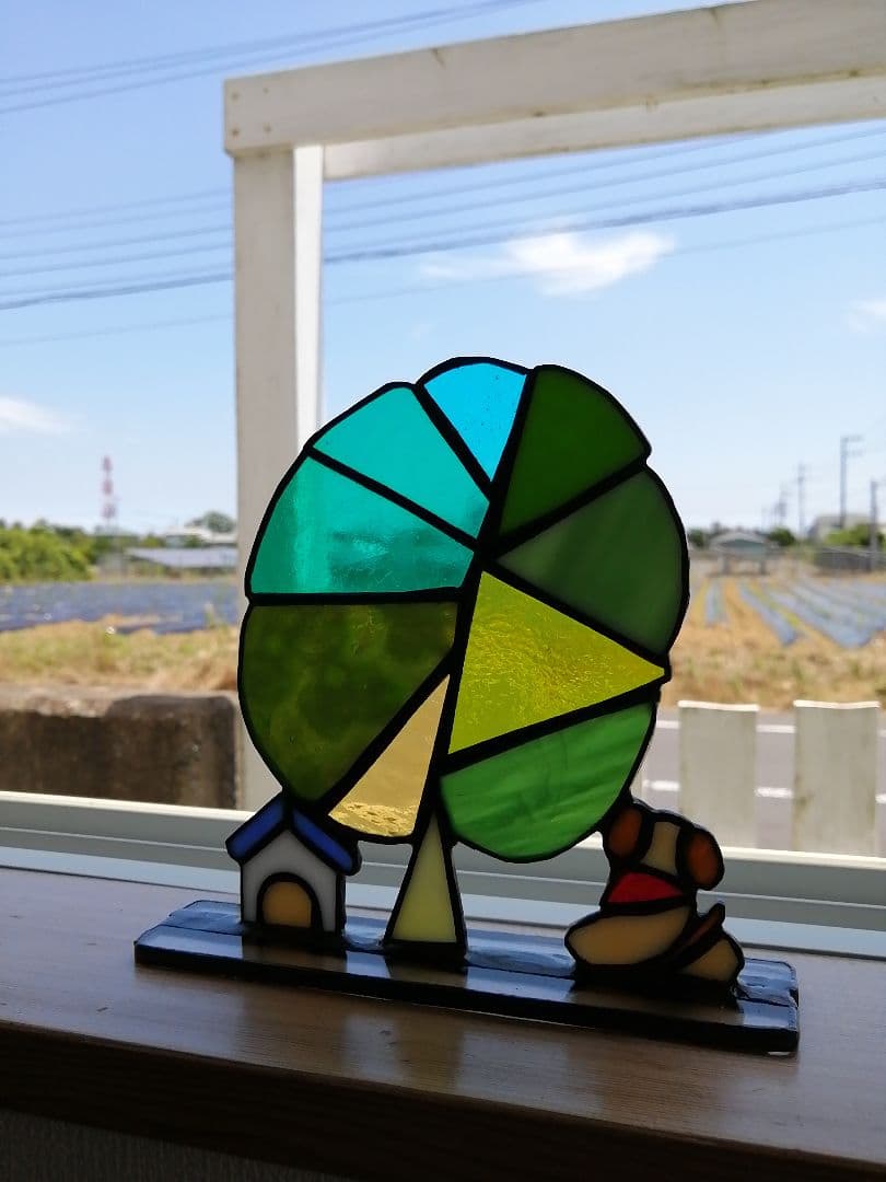 緑の木とワンちゃん2