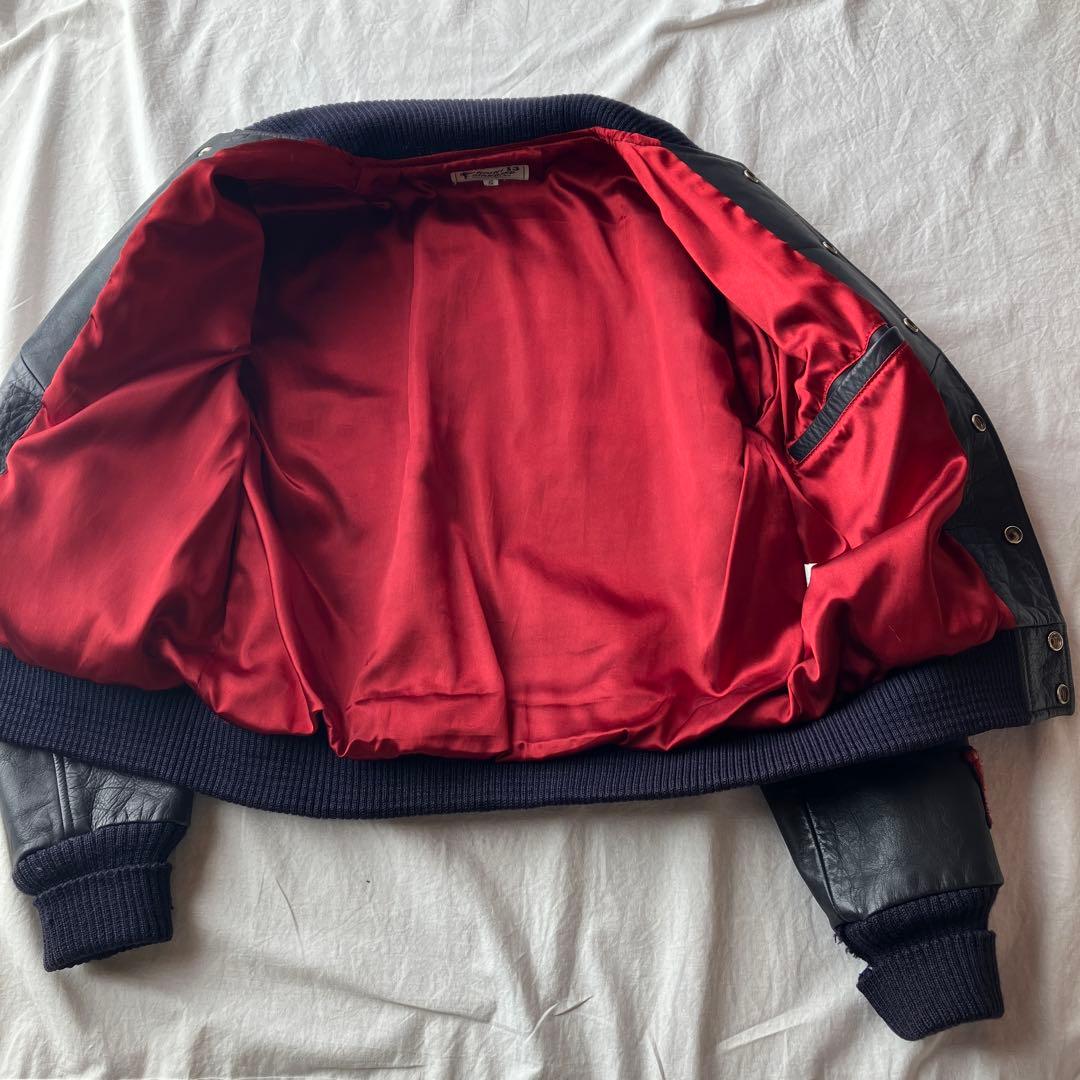 ハリウッドランチマーケット　レザースタジアムジャンパー　ネイビー