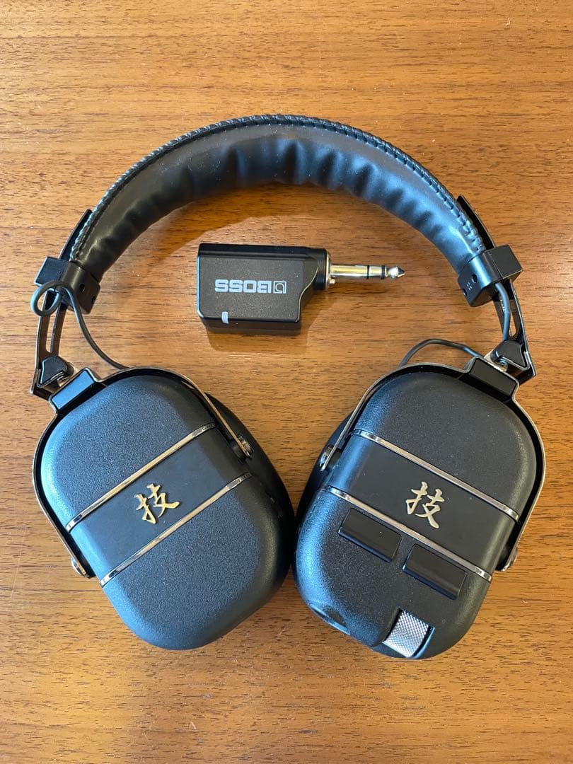 BOSS WAZA-AIR BASS ワイヤレスヘッドホン　ベースギターアンプ