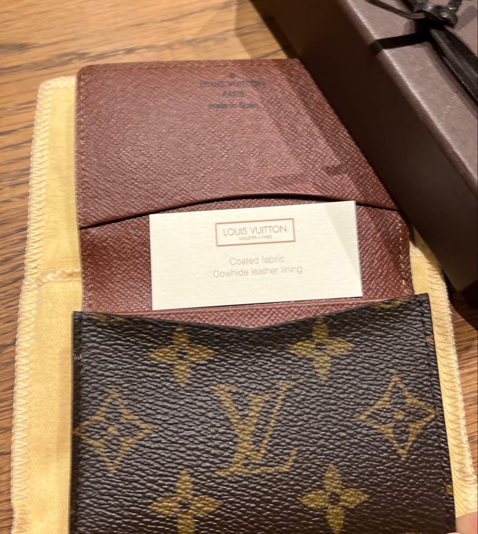 【未使用】 LOUIS VUITTON ルイビトン モノグラム 名刺入れ