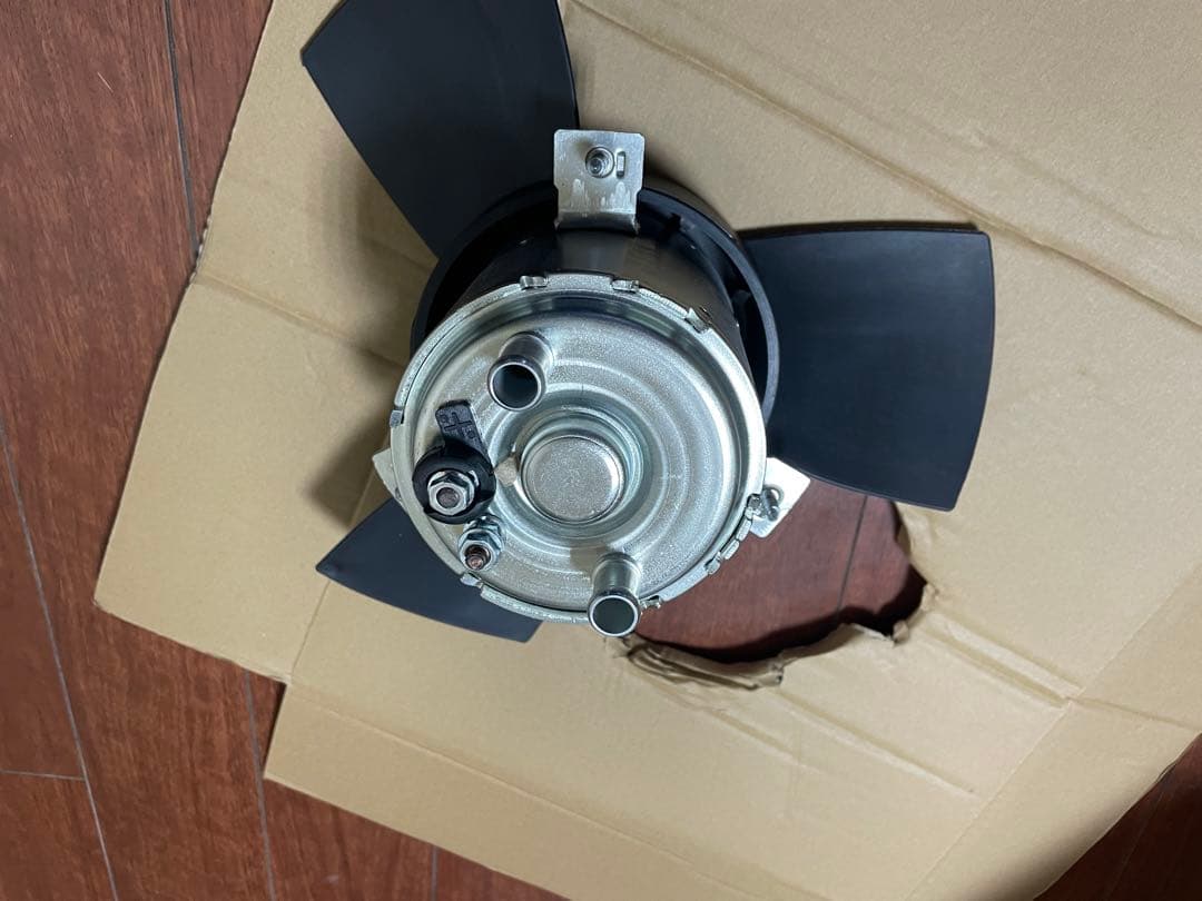 VANAGON ヴァナゴン T3 カラベル ラジエターファンモーター