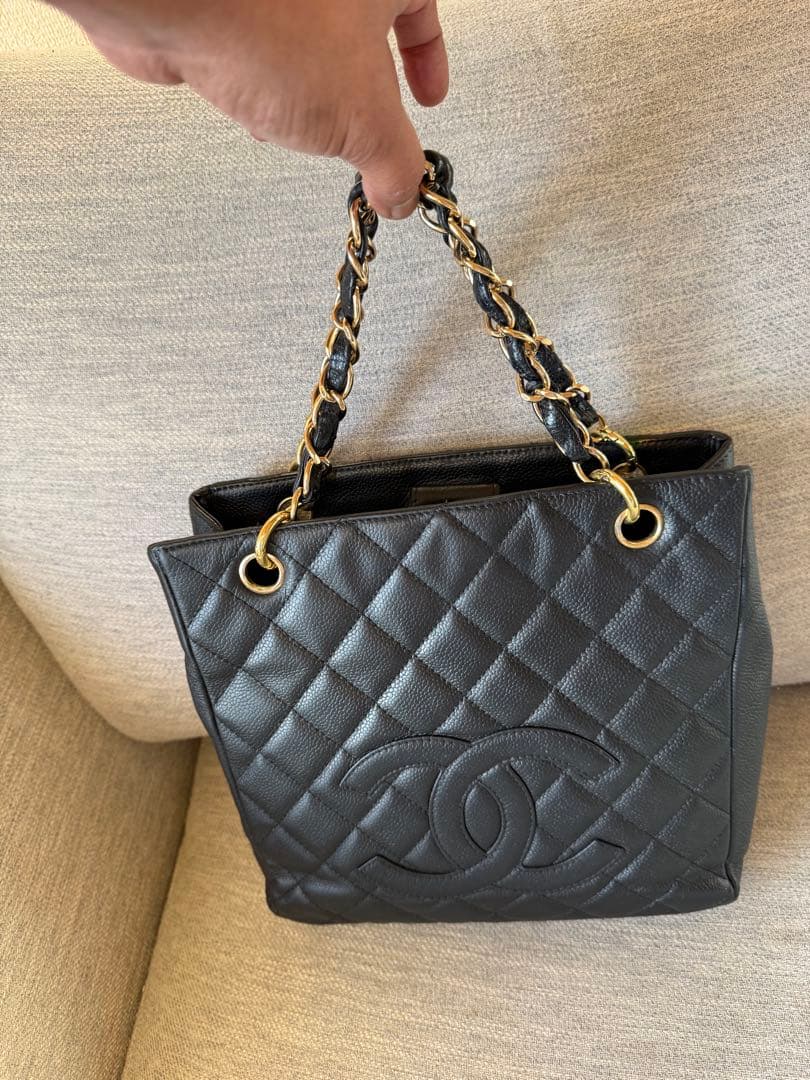 CHANEL シャネル デカ ココマーク キャビアスキン チェーン
