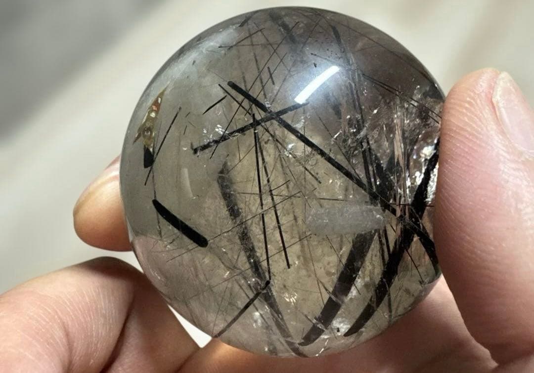 希少　高品質　ブラックルチルスフィア　透明度　水晶　丸玉　黒水晶