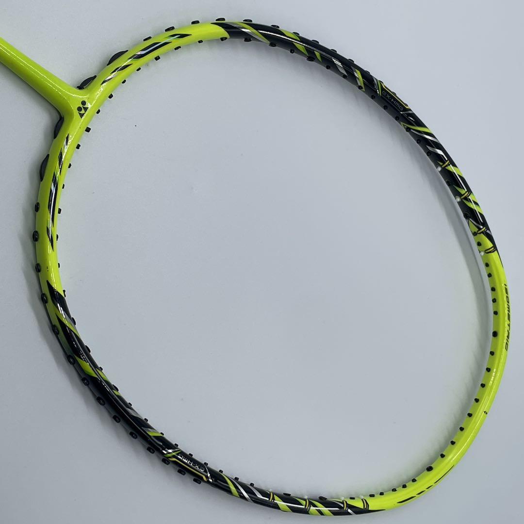【美品】YONEX ナノレイ Zスピード廃盤モデル　バドミントンラケット