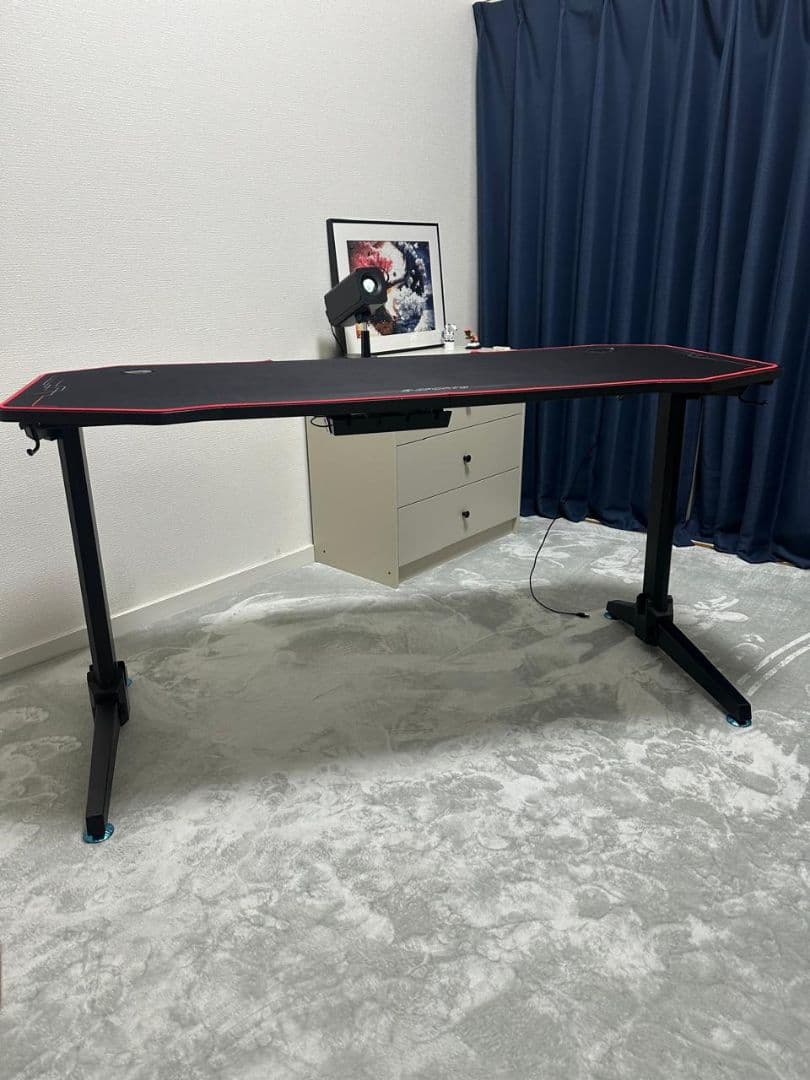 E-SPORTS デスク 140cm × 60cm