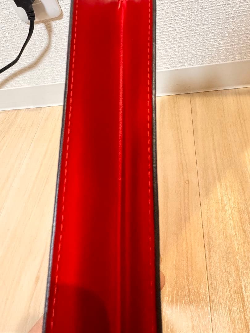 ルイヴィトン　セカンドバック　レッド