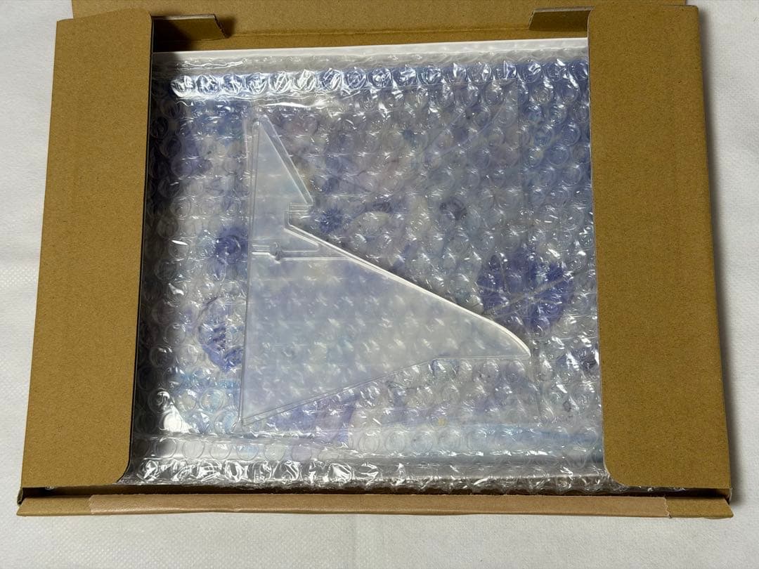 おにねこ 絵師100人展15 アクリルアートプレート 輝く青色に溶けて