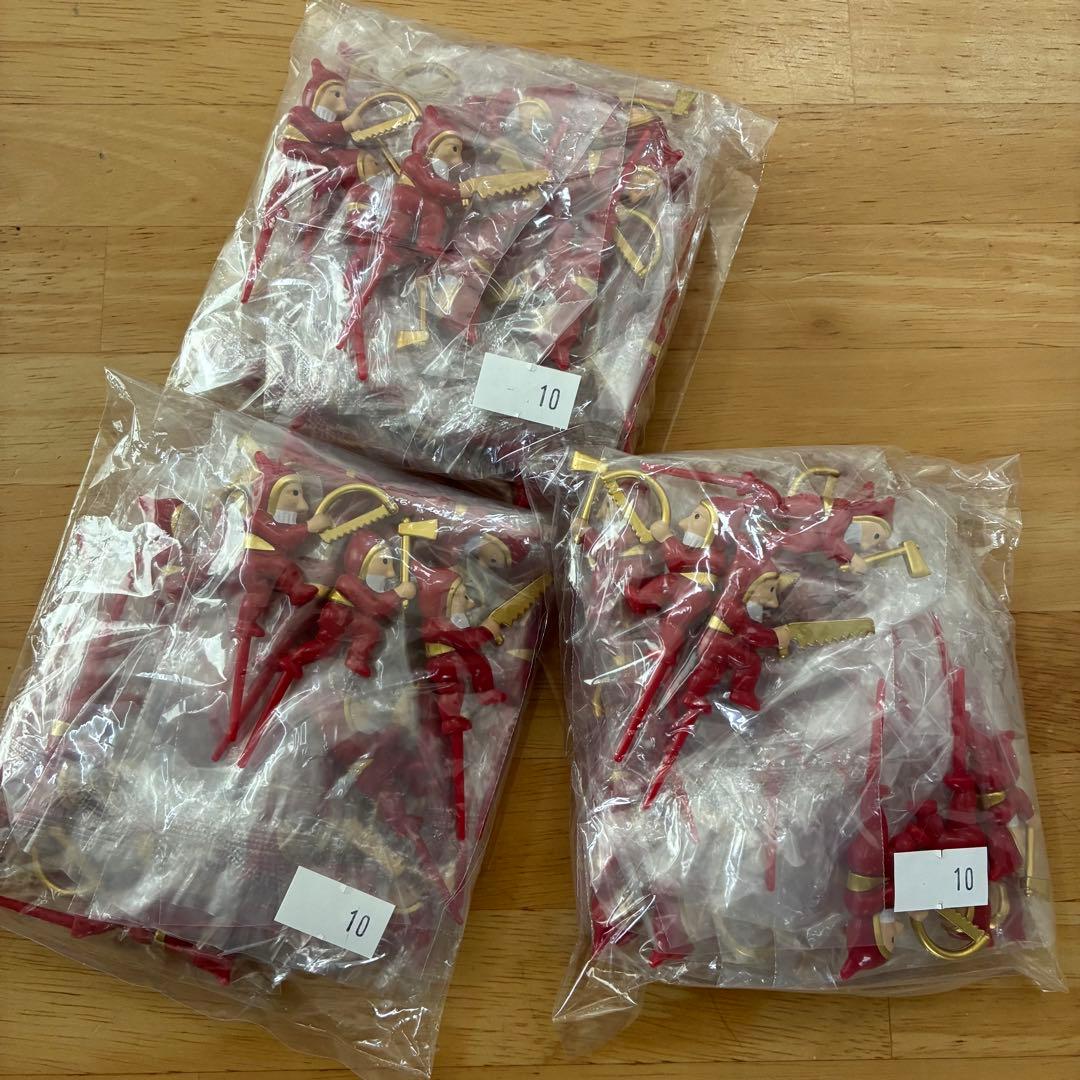 クリスマスケーキピック、30セット　森の小人、サンタ、飾り、雪の結晶、cotta